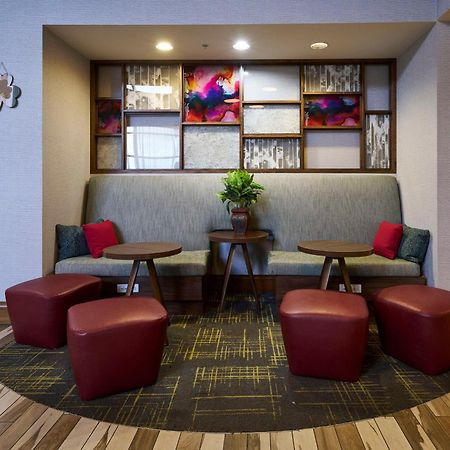 Hampton Inn & Suites Salinas Extérieur photo