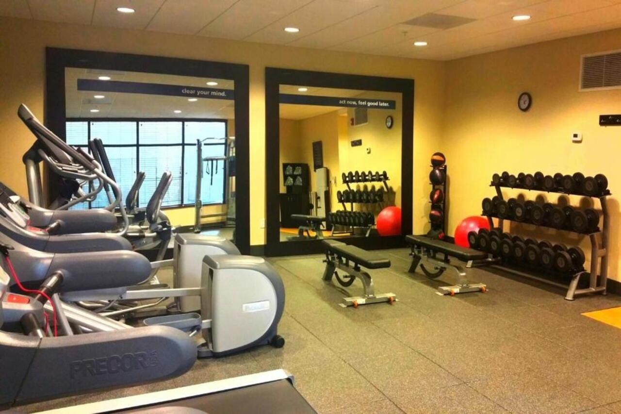 Hampton Inn & Suites Salinas Extérieur photo