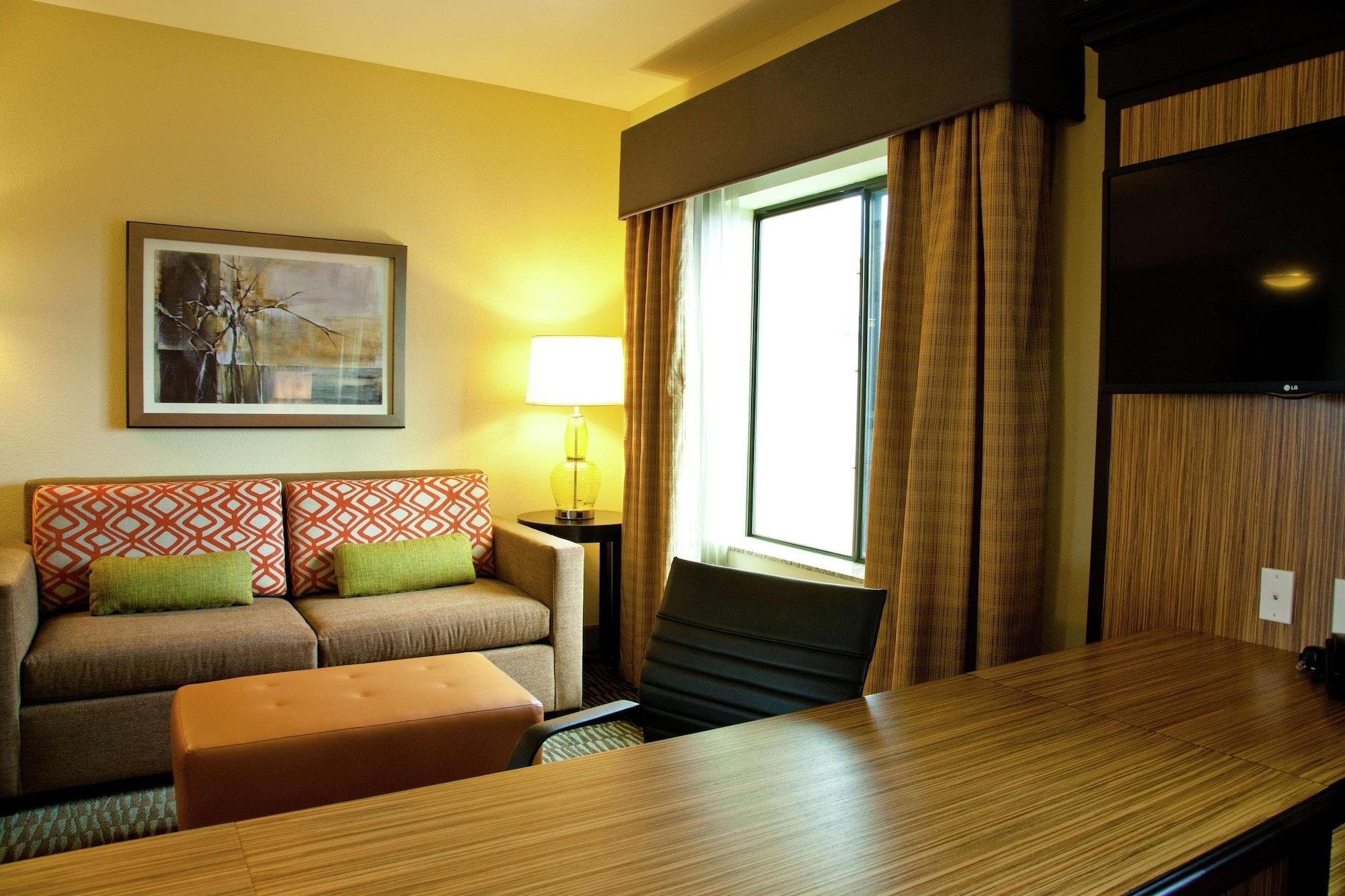 Hampton Inn & Suites Salinas Extérieur photo